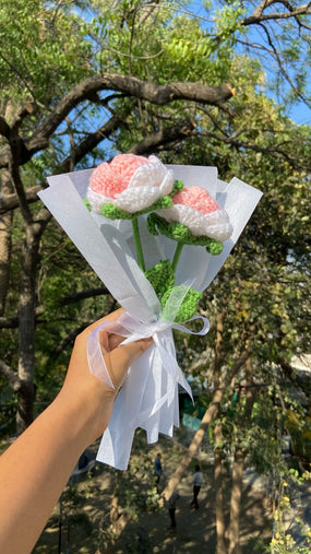 handmade-crochet-double-shaded-rose-bouquet
